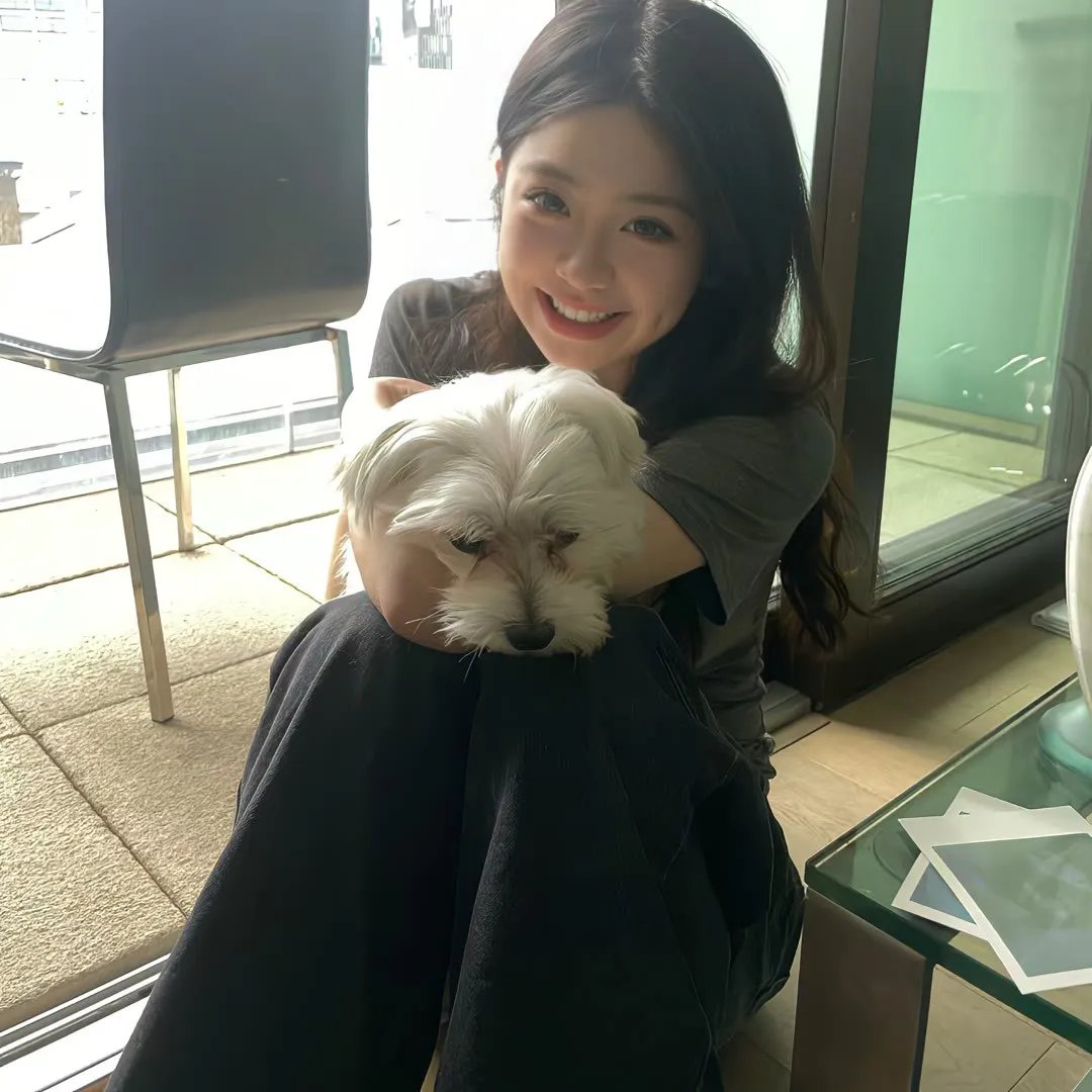 刚开学，我竟然拿下冰山女神教授